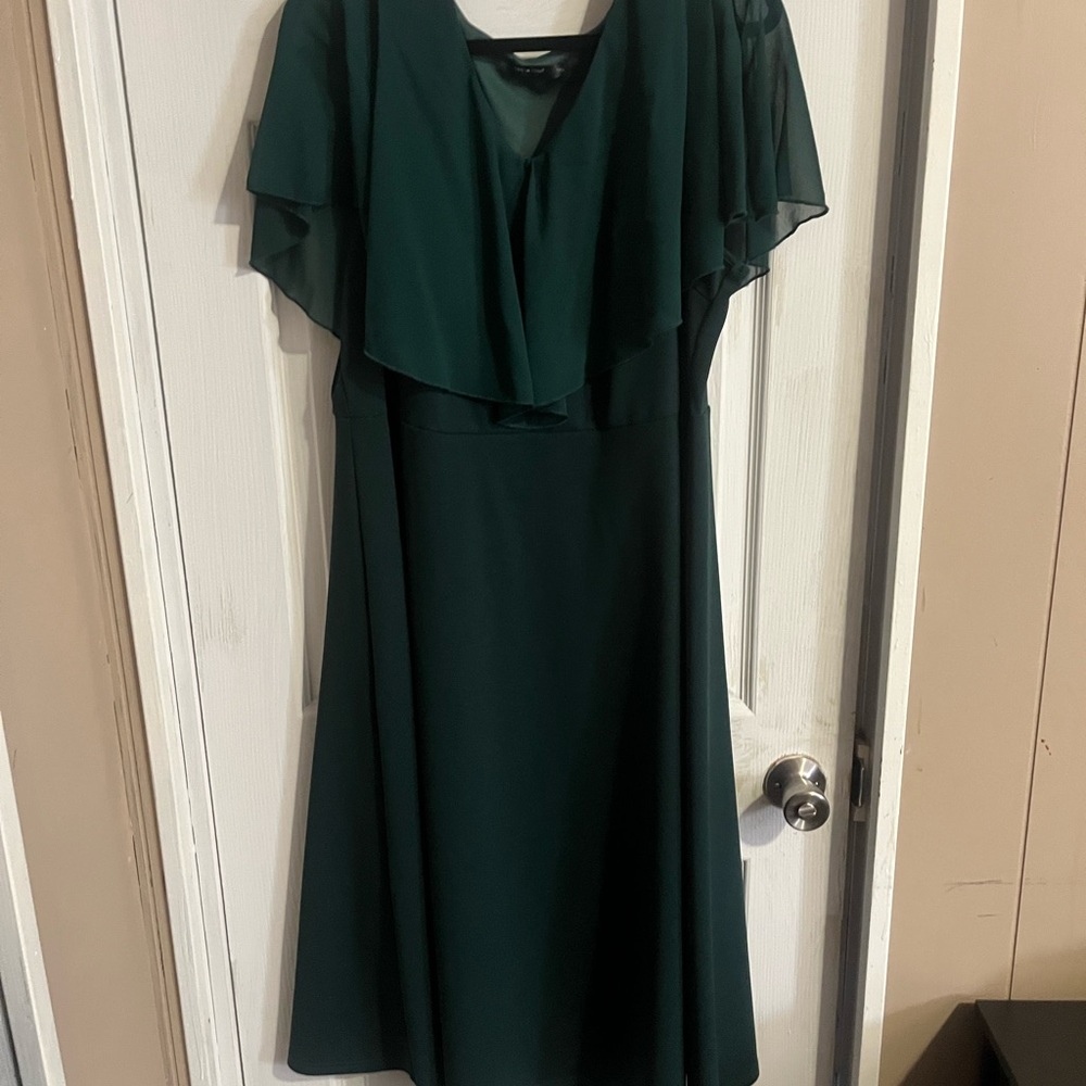 SHEIN Dark Green Midi Dress